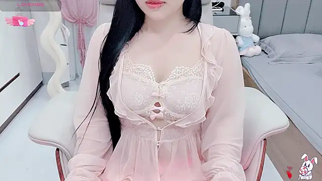 Snapshot of KellyCin chatting on July 3, 2026, 4:13 pm KellyCin online show from July 3, 2026, 4:13 pm