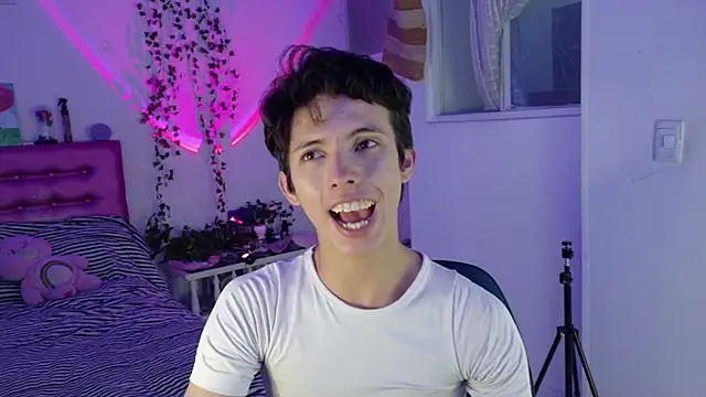 Dani Dancer online show from July 5, 2026, 11:12 pm