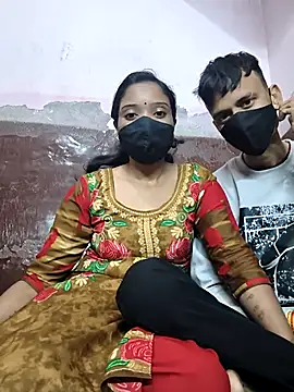 couplegk71 online show from February 7, 2026, 1:15 pm