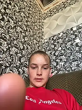 Snapshot of Barbika19 chatting on June 25, 2026, 10:42 am Barbika19 online show from June 25, 2026, 10:42 am