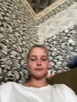 Snapshot of Barbika19 chatting on June 27, 2026, 2:55 pm Barbika19 online show from June 27, 2026, 2:55 pm