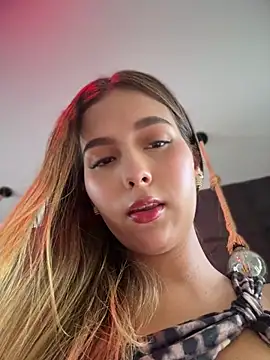 Valeria-escobar online show from June 12, 2026, 12:15 pm