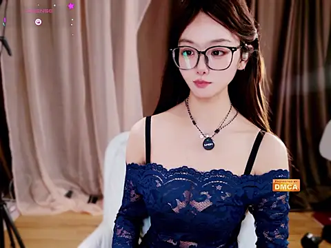 Chenchen 666 online show from July 28, 2026, 12:48 pm
