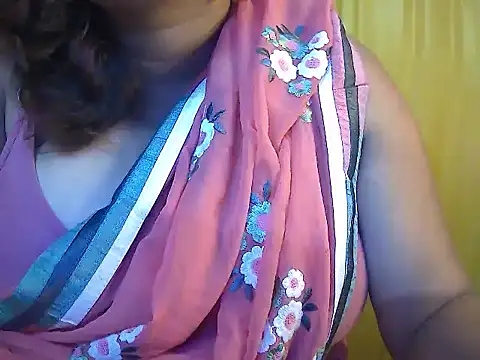 Snapshot of MISTI_KOLK chatting on April 21, 2026, 7:58 am MISTI KOLK online show from April 21, 2026, 7:58 am