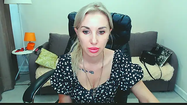 Hanna--Sweet online show from July 25, 2026, 11:19 am