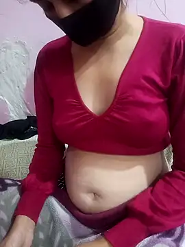 Snapshot of guddi_Jaaneman chatting on December 20, 2025, 7:32 pm guddi Jaaneman online show from December 20, 2025, 7:32 pm