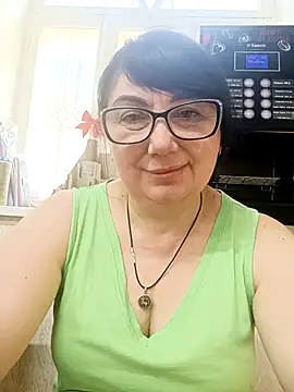 MariSwan222 online show from July 12, 2026, 7:10 am