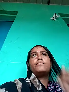 Radhika97A online show from August 4, 2026, 6:49 am