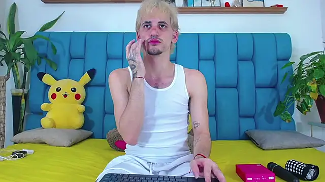 Snapshot of boy_Dirty_X chatting on July 9, 2026, 5:11 am boy Dirty X online show from July 9, 2026, 5:11 am