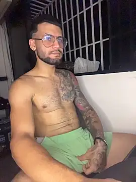 thedragonboyxxx online show from July 4, 2026, 4:40 am