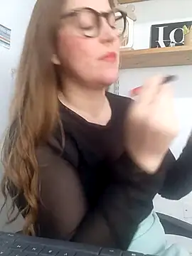 SofiEsteves online show from May 12, 2026, 2:14 pm