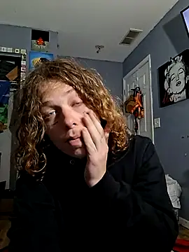 boolboy27 online show from July 24, 2026, 2:37 pm