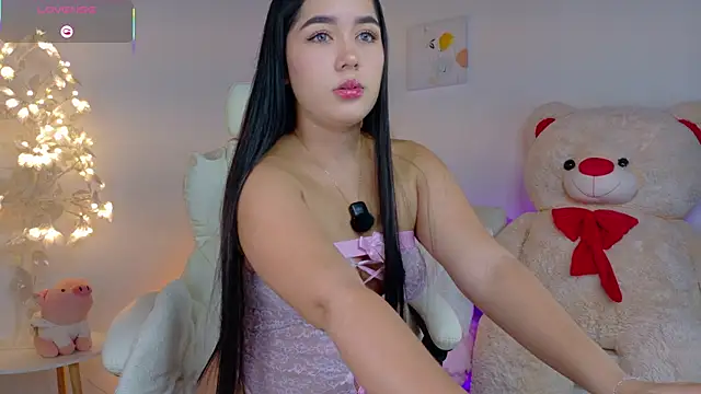 Snapshot of emmy_candy_18 chatting on May 25, 2026, 12:05 am emmy candy 18 online show from May 25, 2026, 12:05 am