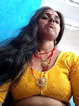 Snapshot of Mahima_rani34 chatting on May 5, 2026, 7:16 am Mahima rani34 online show from May 5, 2026, 7:16 am