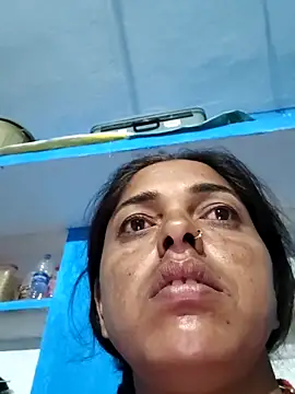 Snapshot of Mahima_rani34 chatting on May 7, 2026, 10:37 pm Mahima rani34 online show from May 7, 2026, 10:37 pm