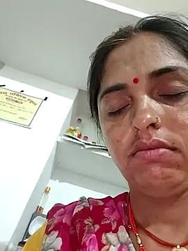 Snapshot of Mahima_rani34 chatting on May 30, 2026, 9:45 pm Mahima rani34 online show from May 30, 2026, 9:45 pm