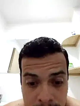 soytorres92 online show from April 5, 2026, 5:37 am