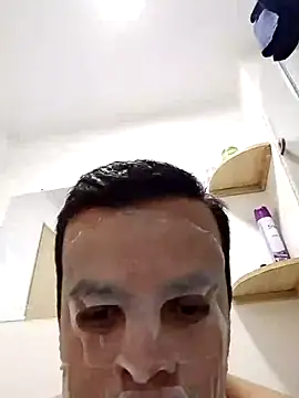 soytorres92 online show from May 28, 2026, 5:38 am