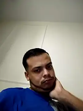 soytorres92 online show from June 8, 2026, 3:07 am