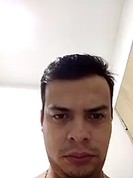 soytorres92 online show from July 9, 2026, 5:33 am