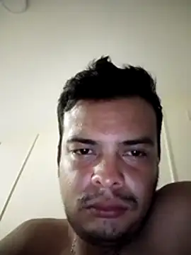 soytorres92 online show from July 15, 2026, 5:23 am
