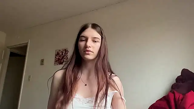 AstridJenkins online show from June 9, 2026, 10:21 pm