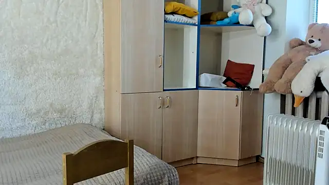 VeronikaDream online show from May 3, 2026, 11:38 am