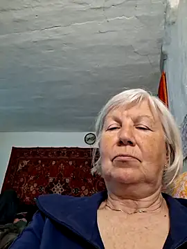 KlaudiaDarling online show from April 21, 2026, 10:10 am