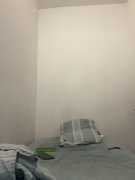 bigdick211292 online show from June 16, 2026, 6:38 am