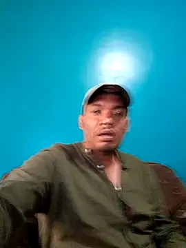 Snapshot of latinomoreno95 chatting on June 15, 2026, 7:38 pm latinomoreno95 online show from June 15, 2026, 7:38 pm