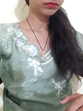 Snapshot of Kanchan7909 chatting on April 20, 2026, 3:37 pm Kanchan7909 online show from April 20, 2026, 3:37 pm