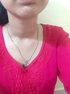 Snapshot of Kanchan7909 chatting on May 20, 2026, 4:24 pm Kanchan7909 online show from May 20, 2026, 4:24 pm