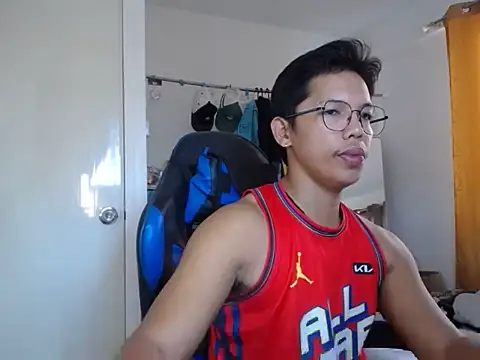 holly oreo online show from June 18, 2026, 11:53 pm