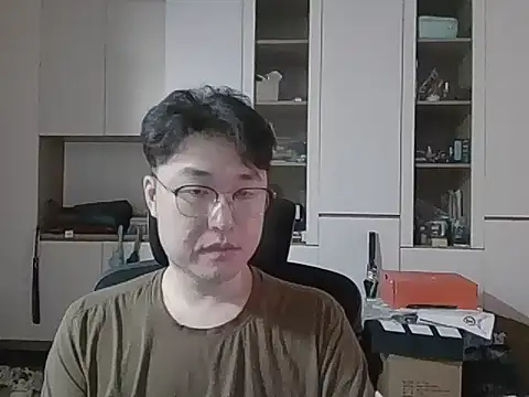 Snapshot of W0Ijn chatting on May 25, 2026, 7:03 am W0Ijn online show from May 25, 2026, 7:03 am