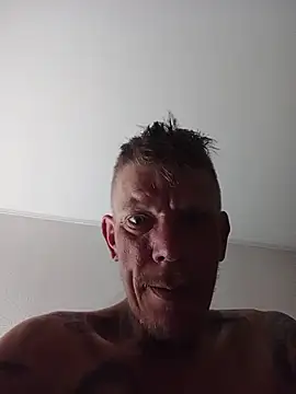 Der Schoene Penis online show from June 12, 2026, 2:54 am