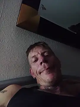 Der Schoene Penis online show from June 18, 2026, 5:28 pm