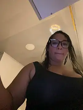 NataliaMillers online show from May 29, 2026, 2:20 am