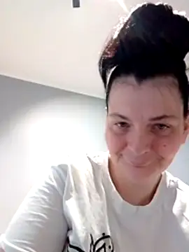 Snapshot of roksa2026 chatting on July 10, 2026, 9:12 am roksa2026 online show from July 10, 2026, 9:12 am