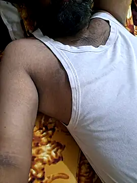 aadihott online show from July 8, 2026, 6:40 am