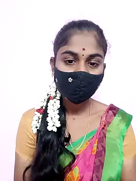 Tamil Hot RoyalQueen online show from April 27, 2026, 3:54 pm