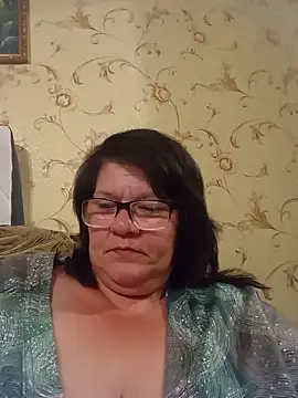 Snapshot of NysiOlsen chatting on June 14, 2026, 6:43 pm NysiOlsen online show from June 14, 2026, 6:43 pm