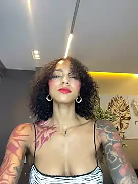 LizStorm  online show from July 16, 2026, 11:49 am