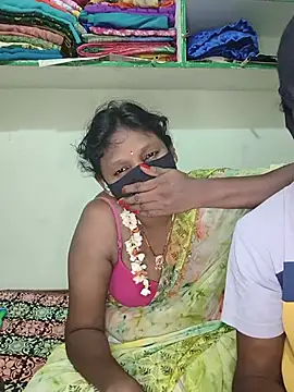 hotcopuleandsweet online show from July 25, 2026, 4:37 pm