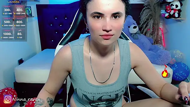 Snapshot of AriaDark chatting on July 5, 2026, 9:11 pm AriaDark online show from July 5, 2026, 9:11 pm