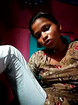 Snapshot of Jyoti_rathor chatting on August 2, 2026, 2:04 pm Jyoti rathor online show from August 2, 2026, 2:04 pm