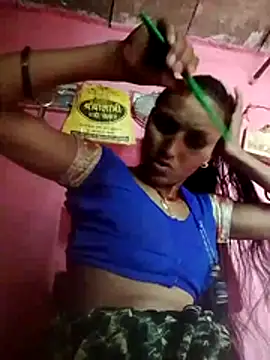Snapshot of Juli_rathore chatting on July 15, 2026, 7:02 am Juli rathore online show from July 15, 2026, 7:02 am