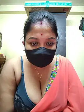 Curvy Trisha online show from July 3, 2026, 8:15 pm