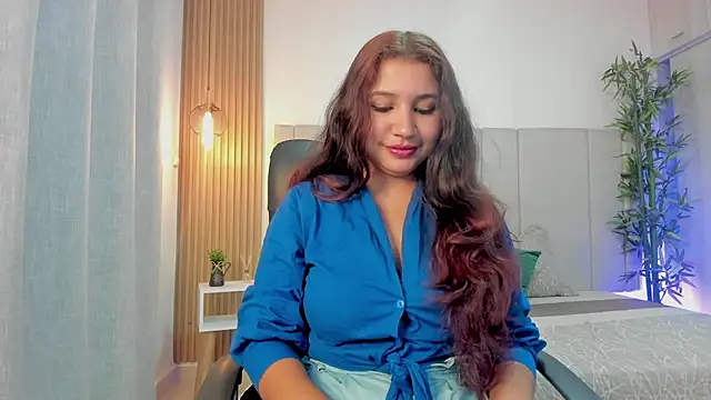 Victoria Rosee online show from July 4, 2026, 1:06 pm