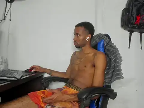 Snapshot of Kofi_exotic_2 chatting on May 17, 2026, 6:48 pm Kofi exotic 2 online show from May 17, 2026, 6:48 pm