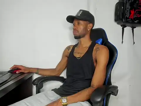 Snapshot of Kofi_exotic_2 chatting on May 21, 2026, 2:18 am Kofi exotic 2 online show from May 21, 2026, 2:18 am